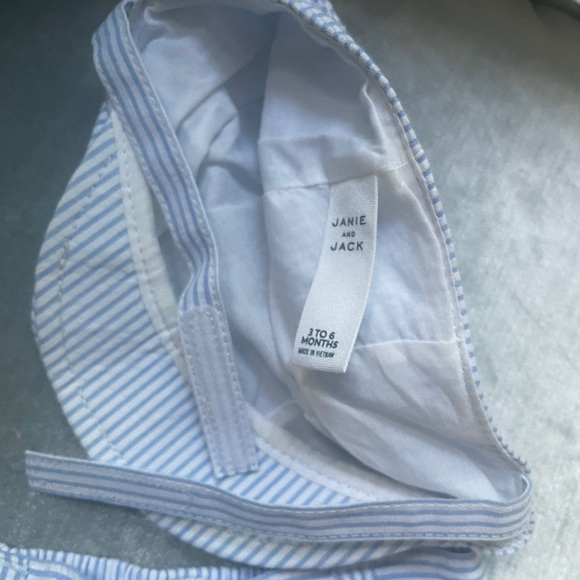 COPY - Janie and Jack shorts and hat. - Picture 3 of 4